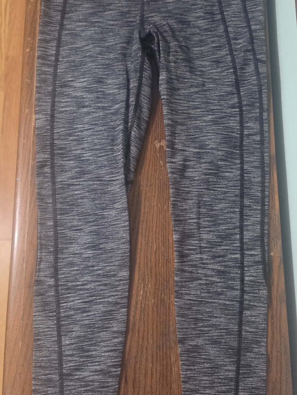 Women’s Heather Gray Performance Leggings
